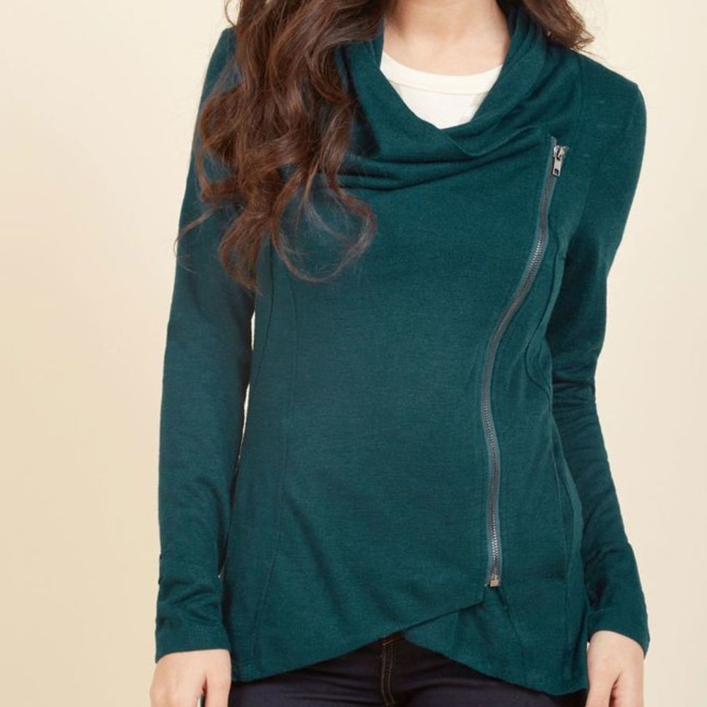 Modcloth Airport Greeting Cardigan